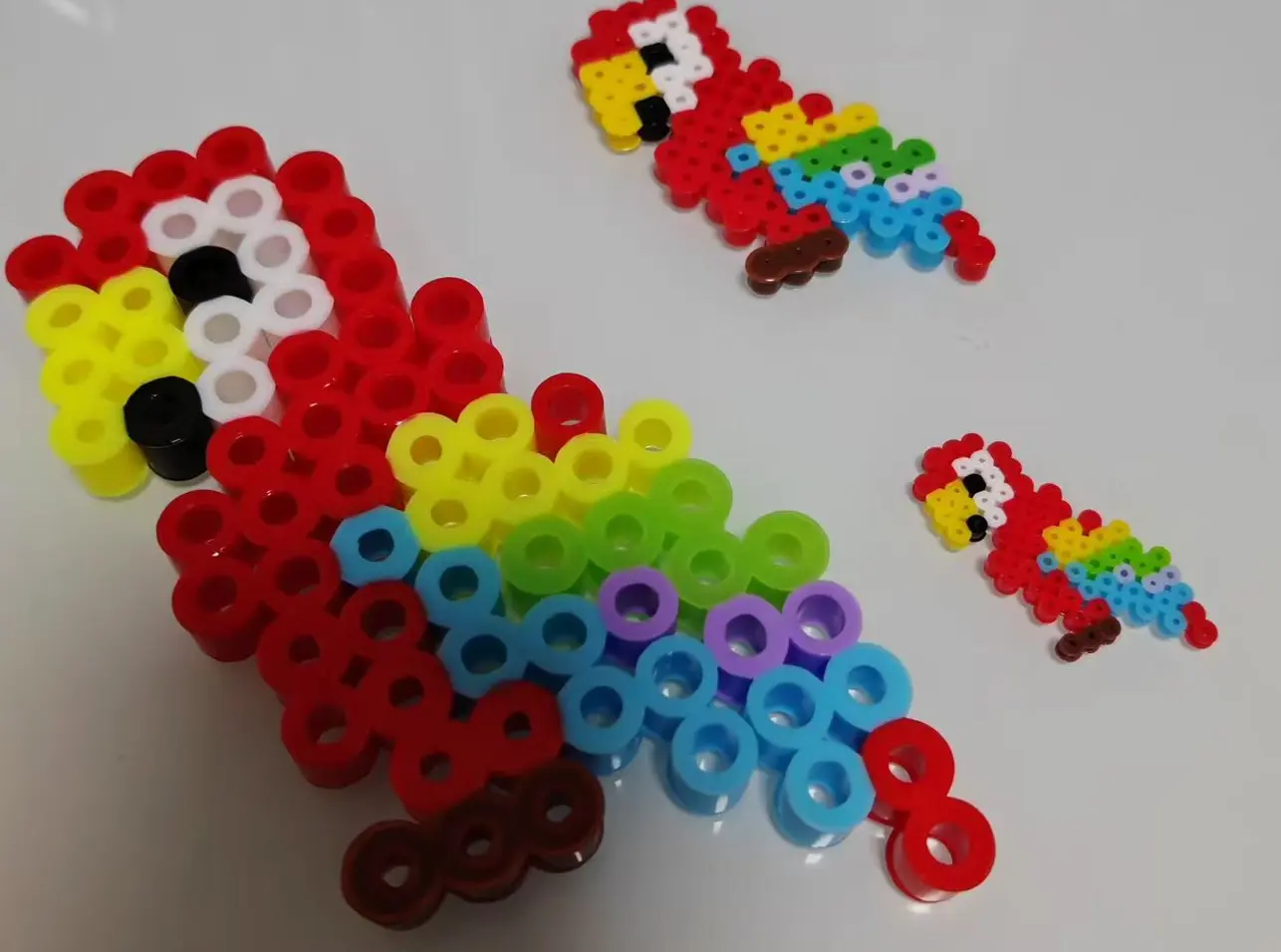 Same pattern comparison between 5mm beads and 2.6mm beads