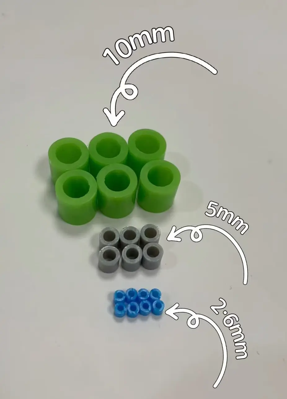 Close-up comparison of 5mm bead texture versus 2.6mm bead texture