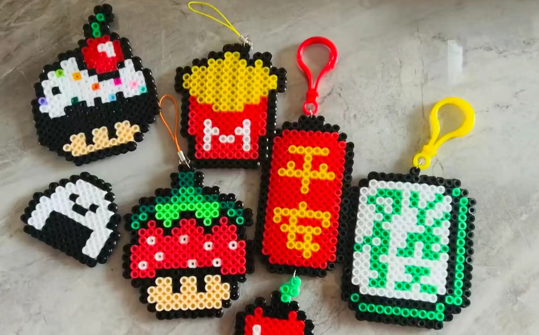 Additional comparison photo for 5mm and 2.6mm bead projects